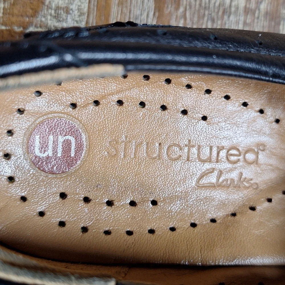 Clarks Unstructured Women's Slip-on Shoes Size 6.5 Black‎ Leather Comfort Casual